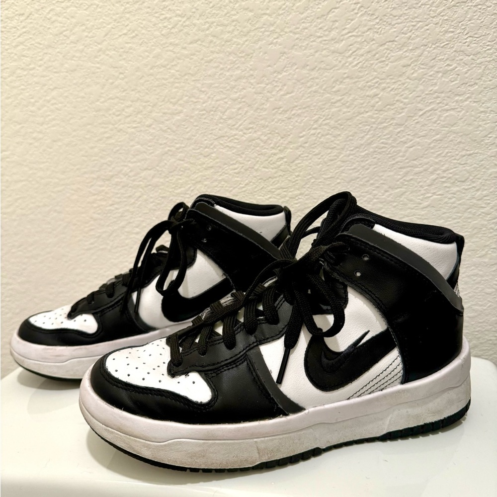 Nike dunk High Sneakers in white and Black